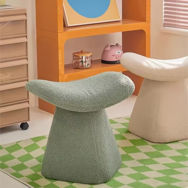 Boucle Stanley Stool