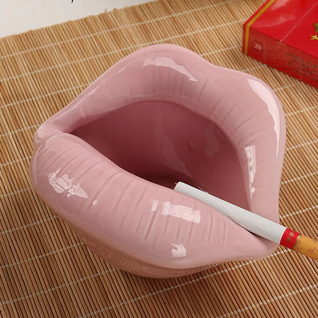 Lips Ash Tray