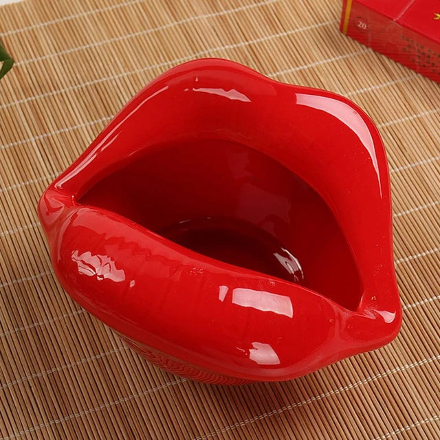 Lips Ash Tray